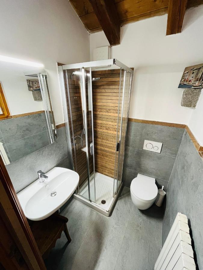 Chalet Blanc "Coeur Sapin" Courmayeur Exteriör bild